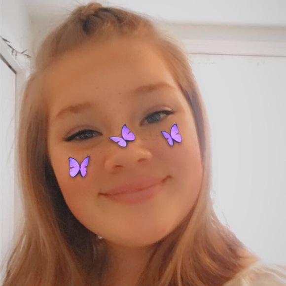 Meet your Posher, Cierra - Picture 1 of 1